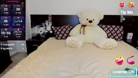 sallyevans online show from August 8, 10:59 am