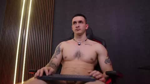 Jackson Olsen online show from July 30, 10:27 pm
