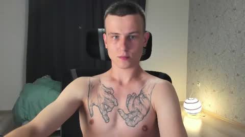Nikolay online show from August 7, 2:33 am