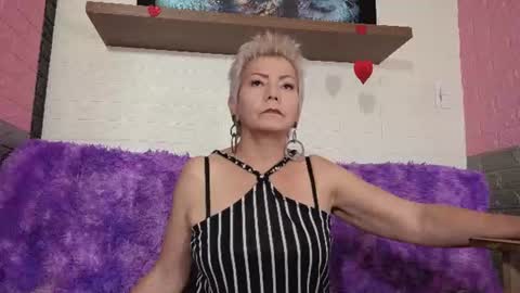 Jacky online show from August 11, 8:44 pm