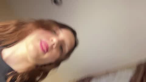 Lillian online show from August 12, 10:39 am