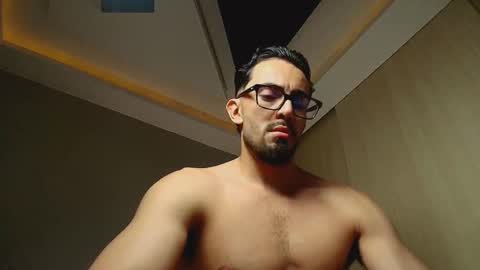 jacob__adams online show from March 28, 4:52 am