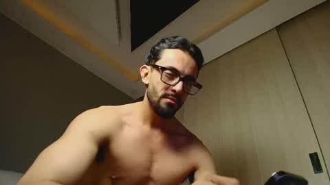 jacob__adams online show from April 15, 2:07 am