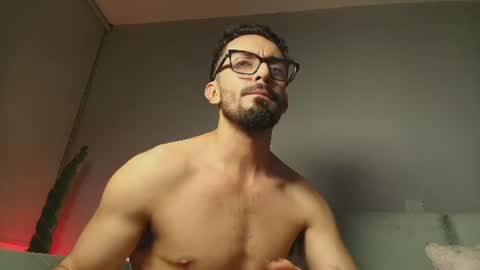 jacob__adams online show from June 21, 3:18 am