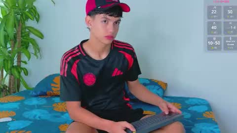 JACOB online show from July 7, 2:32 pm