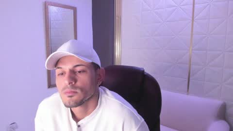jacob_stonne online show from August 3, 11:28 am