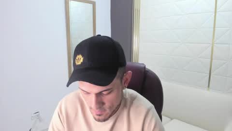 jacob_stonne online show from August 5, 10:13 am
