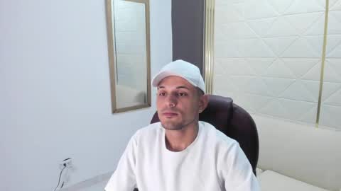 jacob_stonne online show from August 14, 10:19 am