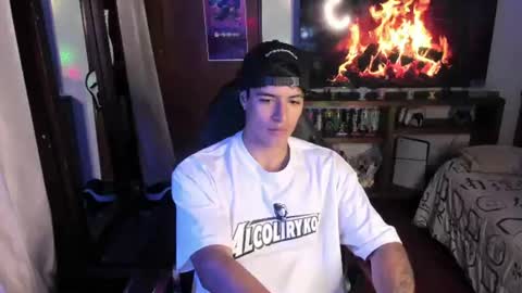 Jacobbakerr online show from August 4, 2:41 am
