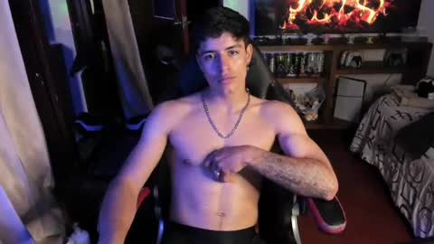 Jacobbakerr online show from August 4, 5:59 am