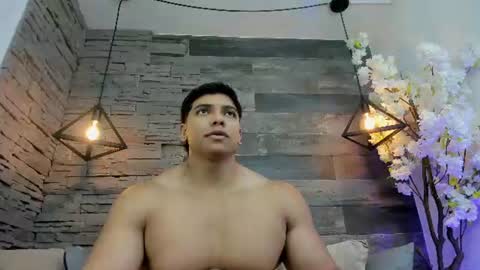 Jacob Stonne online show from August 10, 12:17 pm
