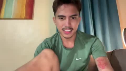 Jacob online show from August 4, 1:52 pm