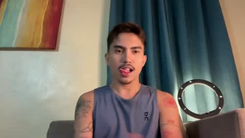 Jacob online show from August 17, 8:47 pm
