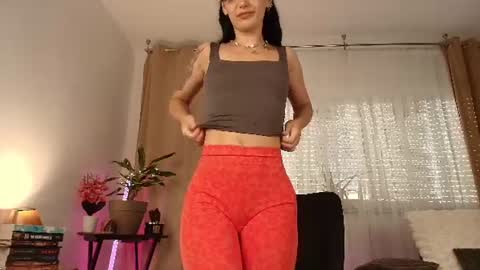 Jacqueline online show from August 10, 4:14 am