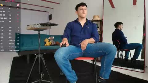 Jacke online show from August 15, 3:38 pm