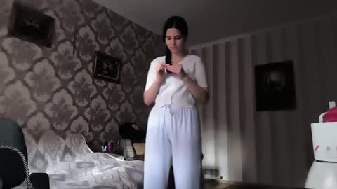 Lara online show from July 31, 11:49 am