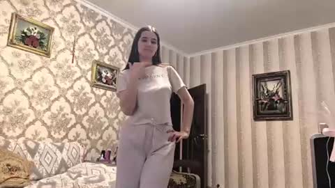 Lara online show from August 1, 1:39 pm