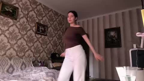 Lara online show from August 2, 10:44 am