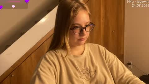jacywinslat online show from July 24, 11:30 pm