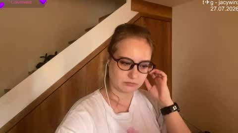 jacywinslat online show from July 28, 2:39 am
