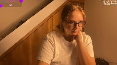 jacywinslat online show from July 29, 12:01 pm