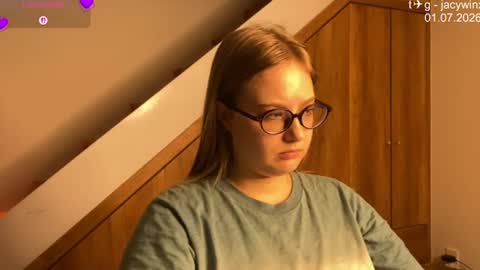 jacywinslat online show from August 1, 10:38 pm
