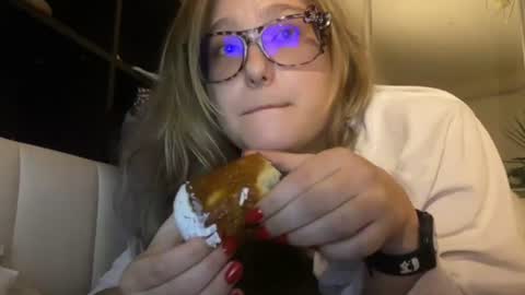 jacywinslat online show from September 9, 6:49 pm