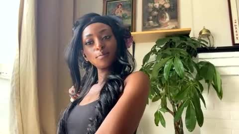 Jada online show from August 3, 4:25 pm