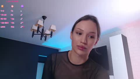 Jade online show from August 7, 11:32 am