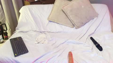  Jade Brunete  online show from August 4, 1:46 am