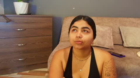  Jade Brunete  online show from August 9, 8:10 pm