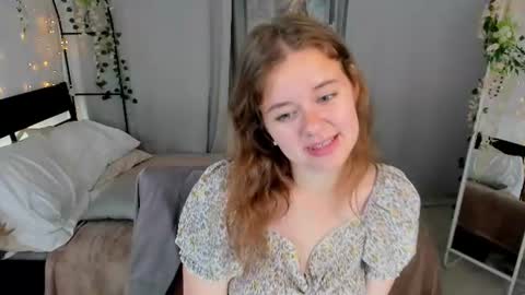 Jade online show from August 1, 1:55 am