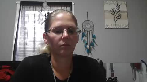 JadeLuv online show from July 24, 6:55 pm