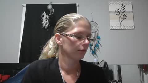 JadeLuv online show from July 25, 2:15 am