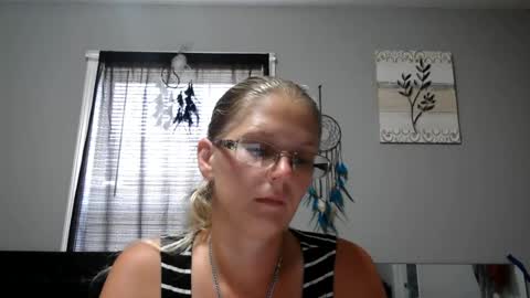 JadeLuv online show from August 9, 5:03 pm