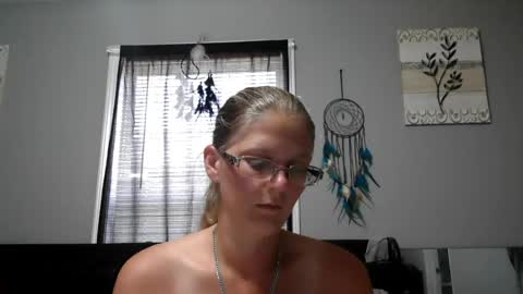 JadeLuv online show from August 9, 6:09 pm