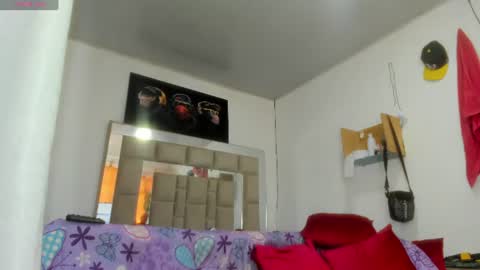 Jaden  online show from August 8, 1:33 pm
