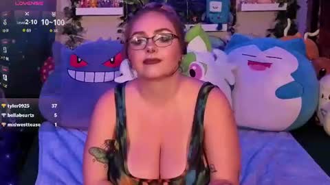 jadeplant online show from July 20, 1:52 am
