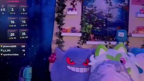 jadeplant online show from July 24, 1:52 am