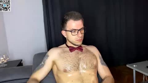 Alex online show from August 10, 11:06 pm