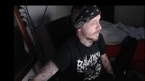 showingitoff online show from July 11, 9:59 am