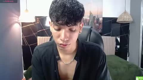 jake_falcon online show from August 11, 1:46 pm