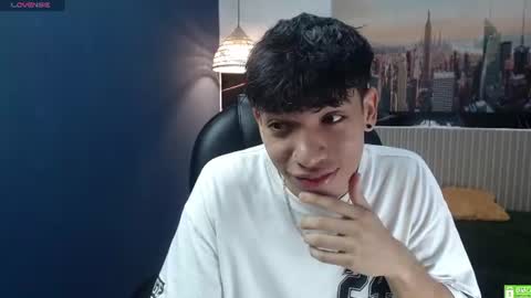 jake_falcon online show from August 14, 11:36 am