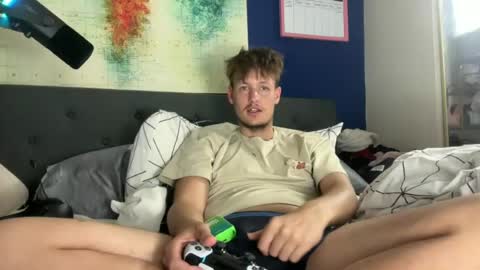 jake_jackson1 online show from August 7, 6:24 am