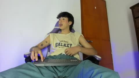 jake online show from April 6, 1:42 am