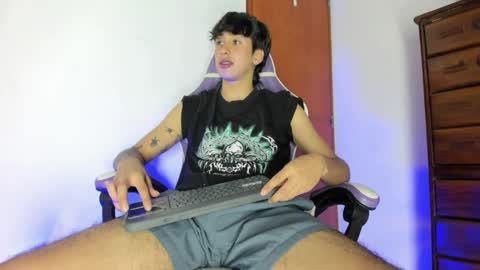 jake online show from April 12, 5:08 am