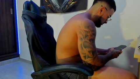 Jake fit online show from June 16, 2:15 pm