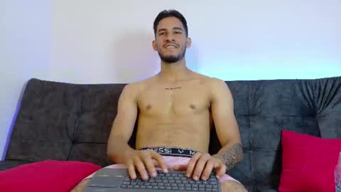 JakeMonroe online show from July 27, 10:37 pm