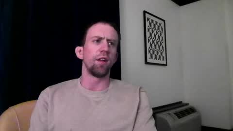 jakespits93 online show from August 8, 1:05 am