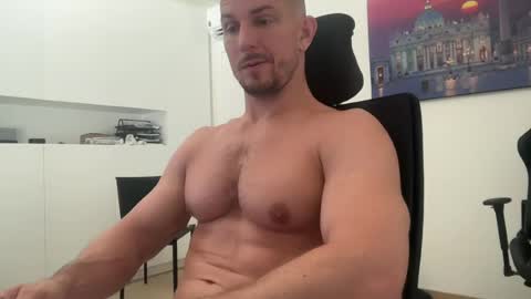 Muscle beast P online show from August 8, 6:57 am